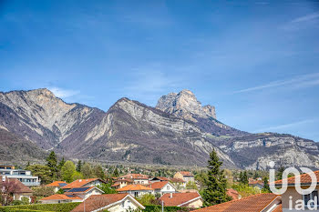 appartement à Saint-Ismier (38)