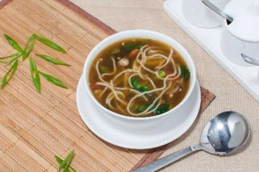 Veg Hot And Sour Soup [750 Ml]