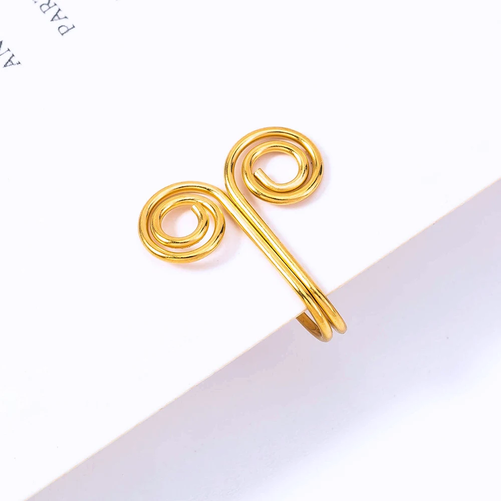 Title 4, Faux Piercings de Nez