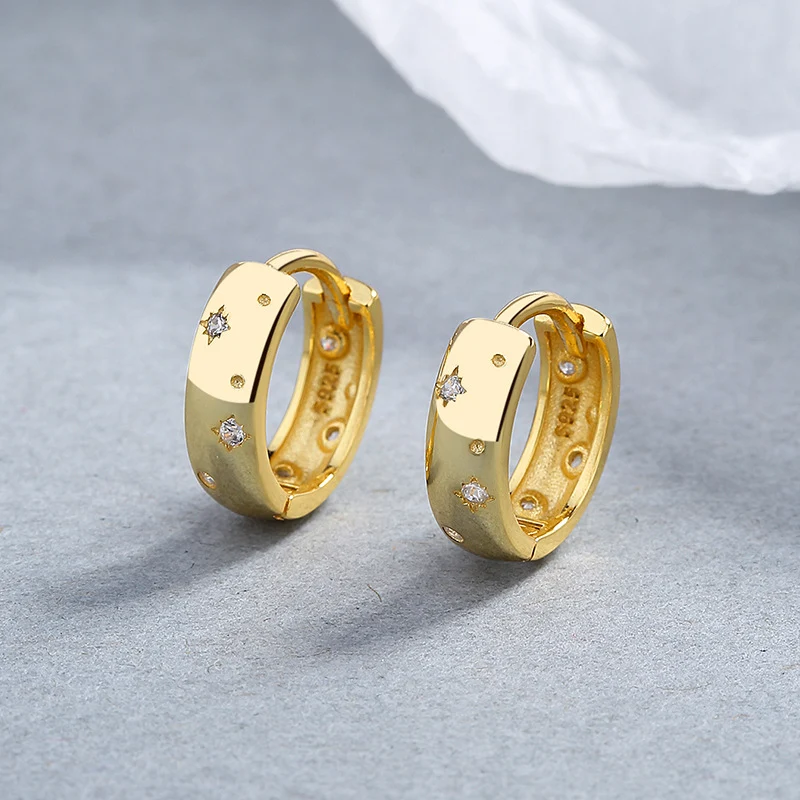 Brincos Asterismo Zircônia Prata 925 Femininos Joias Delicadas Elegantes Presentes Perfeitos Brilho Duradouro Conforto e Estilo Moderno