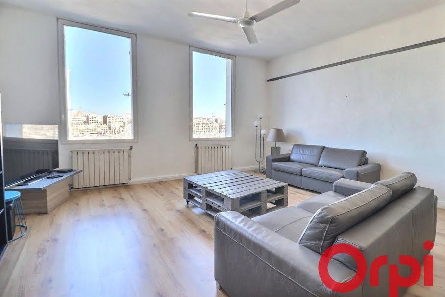 Location meublée appartement 3 pièces 88 m² à Marseille 7ème (13007), 1 300 €