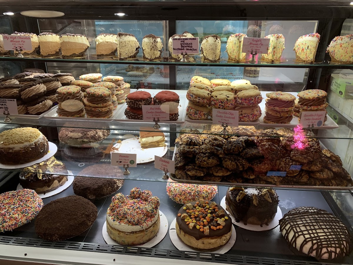 Gluten-Free at Posh Pop Bakeshop