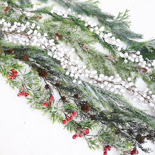 Title 4, Creative Pine Branches and Red Fruit Ornaments ...