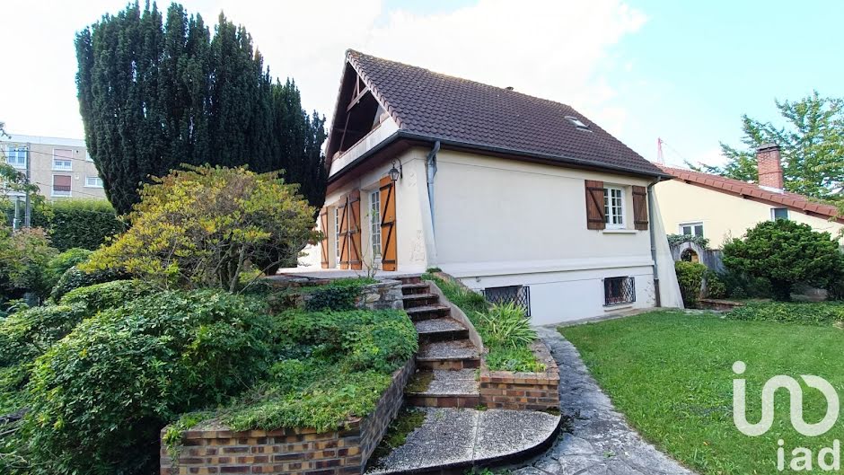 Vente maison 7 pièces 139 m² à Moissy-Cramayel (77550), 378 000 €