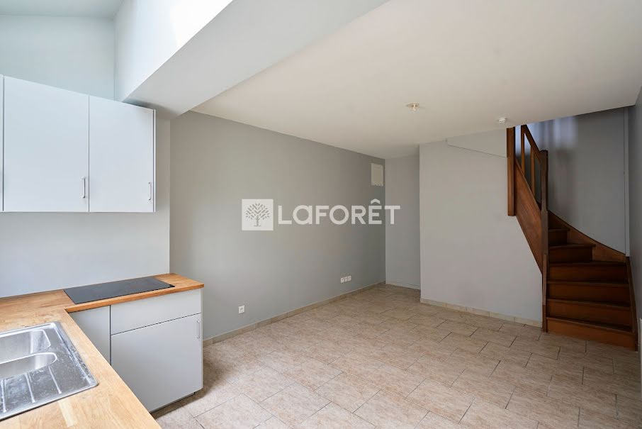 Vente maison 3 pièces 45.15 m² à Lille (59000), 199 000 €