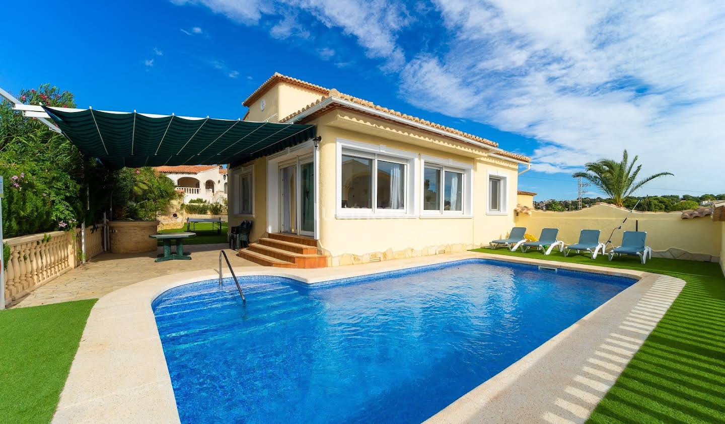 Maison avec terrasse Calp