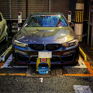 M4 クーペ