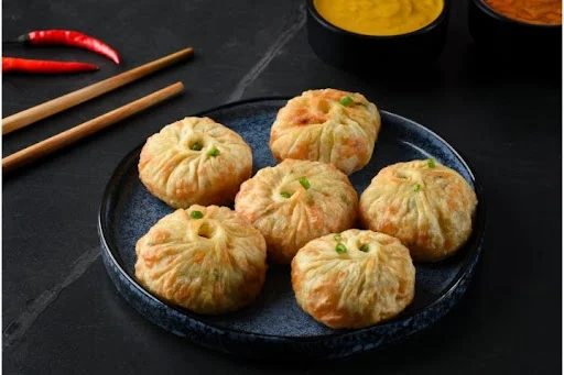 Paneer Fried Momos (6 Pcs)