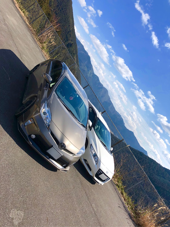 CR-Zのドライブ・フェラーリ・CARTUNE・友達とパシャリwwに関するカスタム事例の投稿画像1枚目