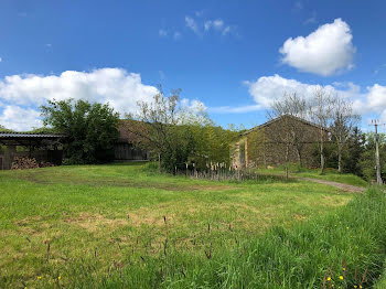 ferme à Saint-Victor-sur-Rhins (42)