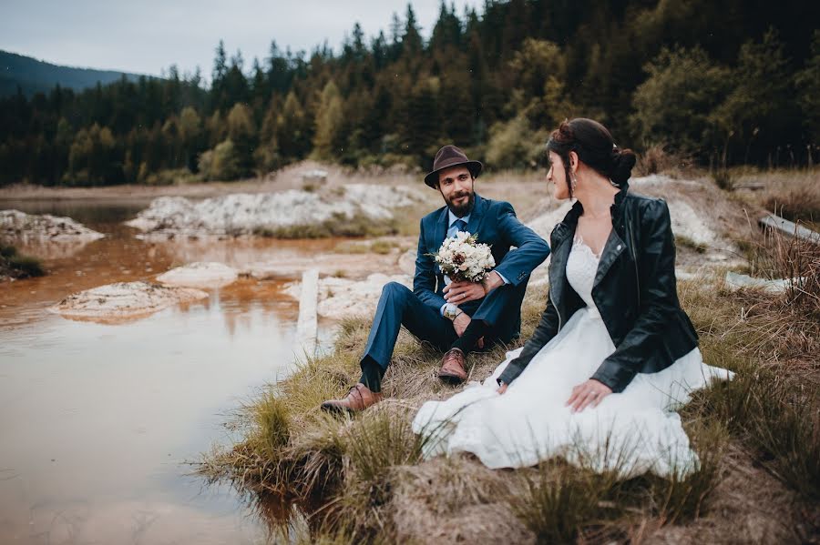婚禮攝影師Palhegyi Attila Pele（pelephotography）。2019 3月18日的照片