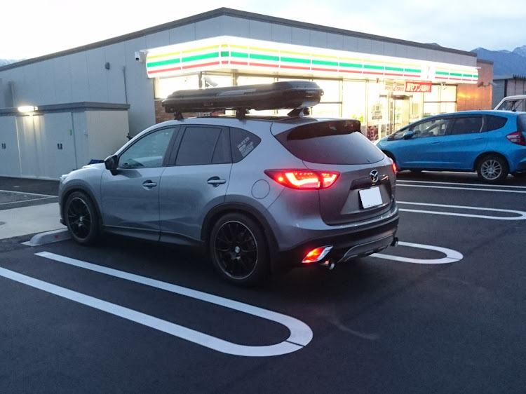CX-5のやっぱり雪・タイヤ交換早すぎ・私はバカに関するカスタム事例の投稿画像1枚目