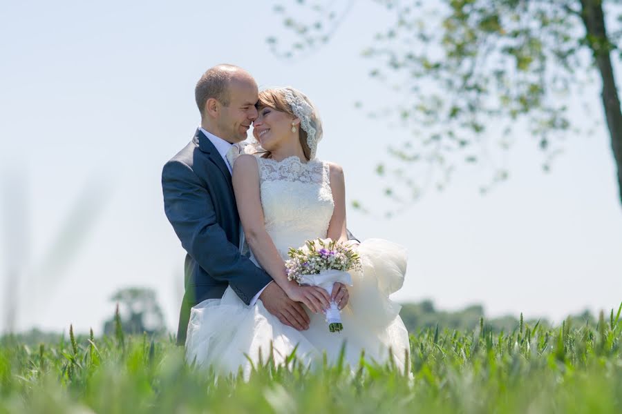 Fotografo di matrimoni Peter Szabo (szabopeter). Foto del 21 aprile 2020