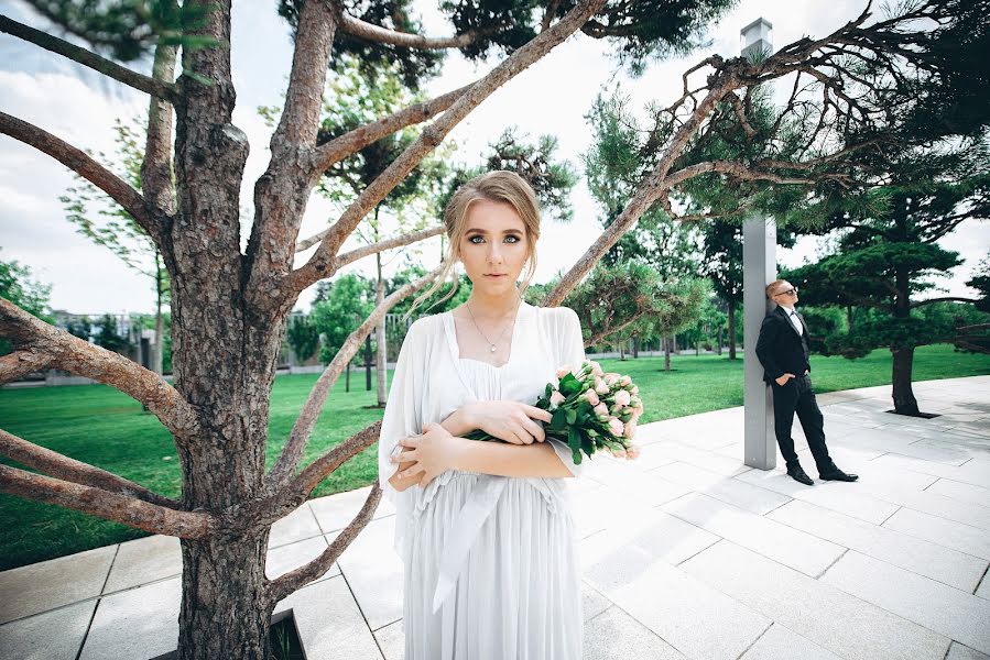 Fotografo di matrimoni Kristina Solodovnikova (kris2021). Foto del 30 agosto 2019