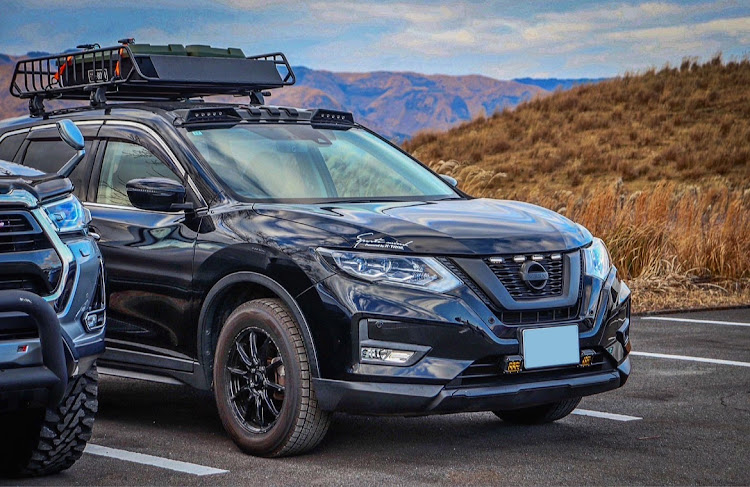 エクストレイルのYABAKA4×4・エクストレイルT32・リフトアップしたい・オフ会に関するカスタム事例の投稿画像1枚目