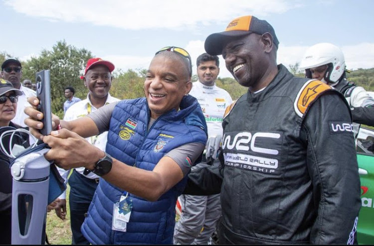 President William Ruto pose for a selfie with Capital FM journalist Sean Cardovillis who passed on Saturday, September 9.2023.