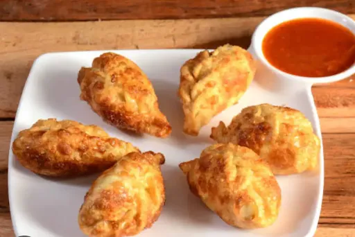 Paneer Fried Momos [8 Pieces]