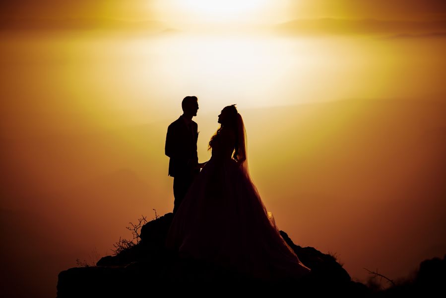 Bryllupsfotograf Irakli Khelashvili (ikmangrapher). Bilde av 25 november 2022