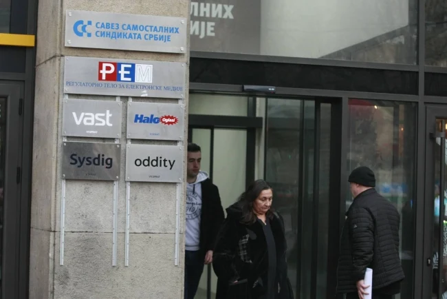 NUNS i OBCT u Izveštaju iz senke: Problem REM-a nije kršenje zakona, već to što se on ne sprovodi