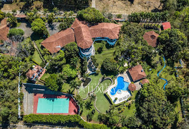 House with pool and terrace 1