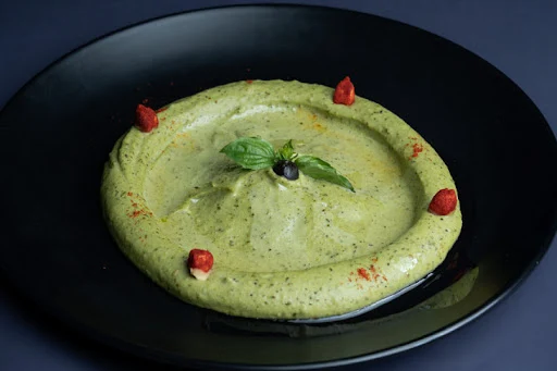 Basil Pesto Hummus (500 Gms)