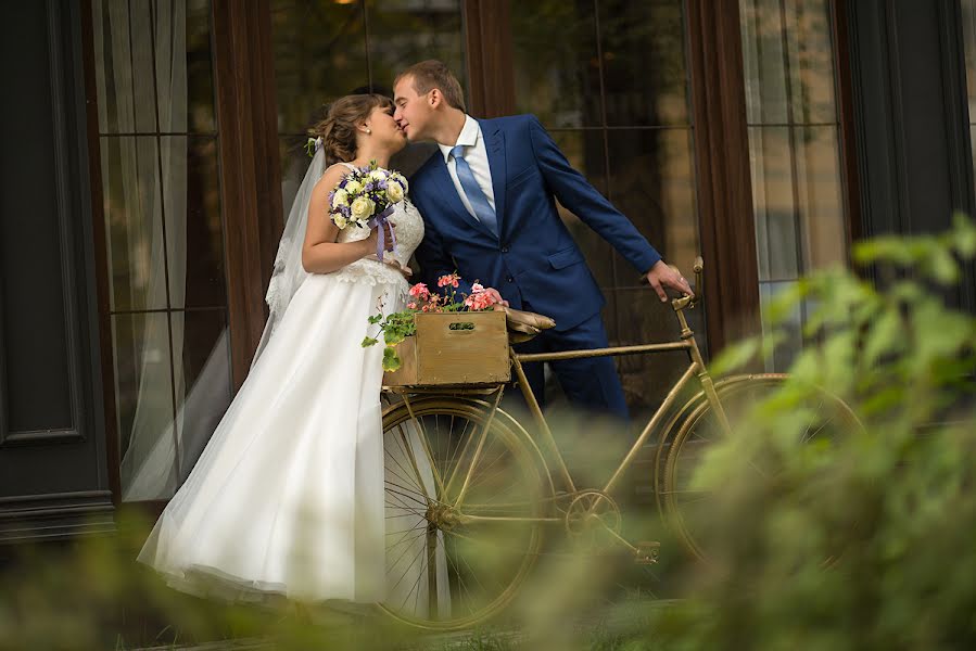 Esküvői fotós Sergey Trubicin (xcluzive). Készítés ideje: 2018 október 25.