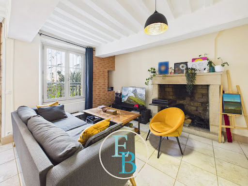 Apartment 5