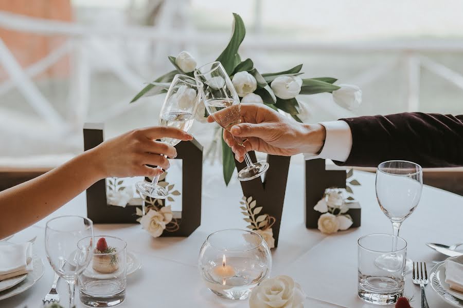 Fotografo di matrimoni Vito Bica (rawtales). Foto del 26 febbraio 2020