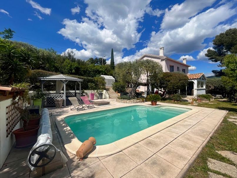 Vente propriété 5 pièces 170 m² à Toulon (83000), 950 000 €