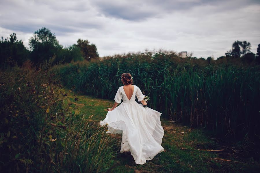 Fotografo di matrimoni Kristina Apreleva (aprelevachris). Foto del 13 agosto 2016