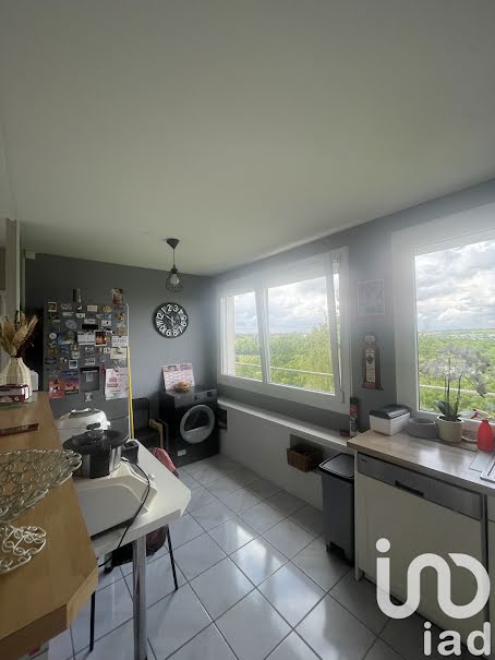 Vente appartement 4 pièces 78 m² à Saint-Quentin (02100), 65 000 €