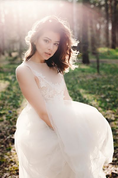 結婚式の写真家Alya Ovcharova (allya)。2019 2月12日の写真