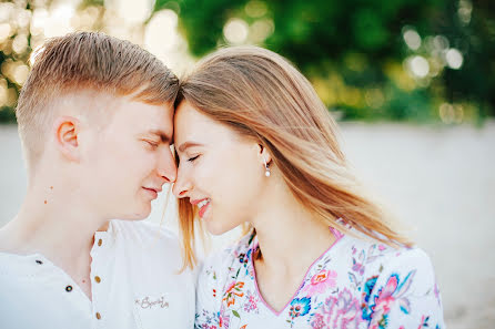 Fotografo di matrimoni Darina Mironec (darinkakvitka). Foto del 1 luglio 2018