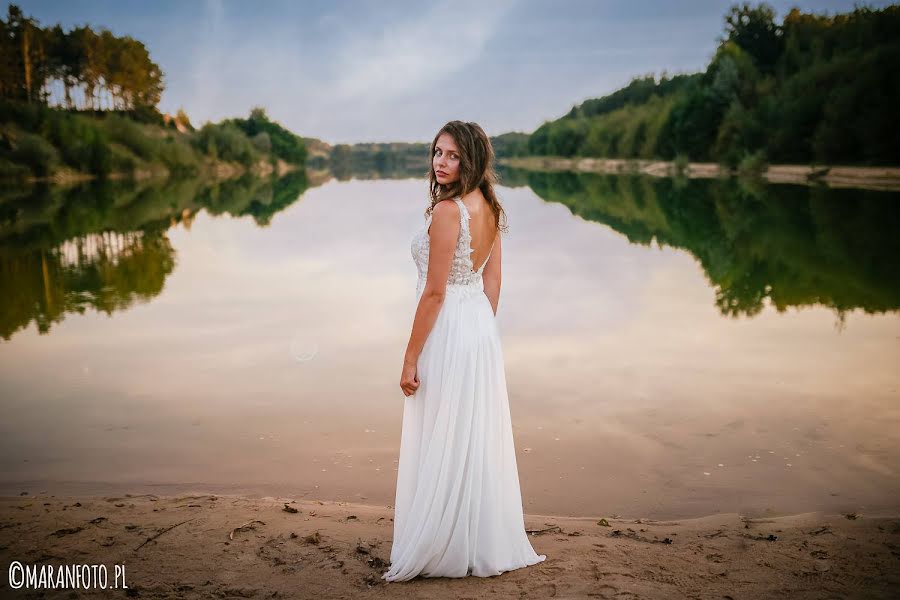 Fotógrafo de casamento Marcin Siekierzyński (maranfoto). Foto de 10 de março 2020