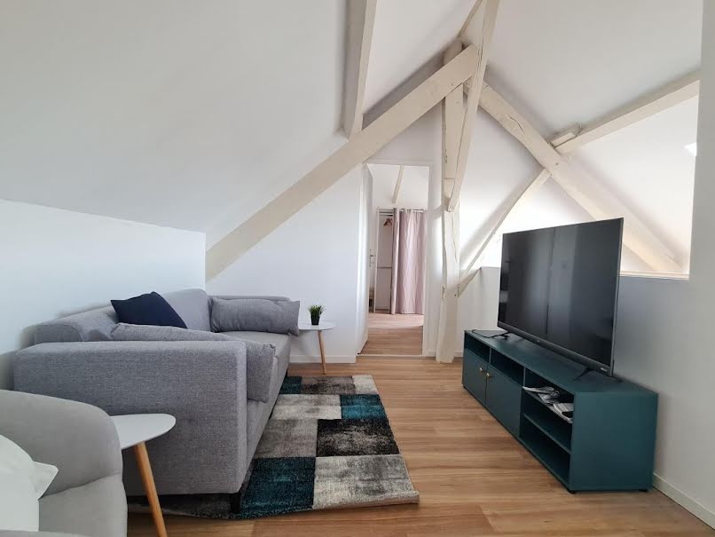 Location  duplex 4 pièces 81 m² à Tourcoing (59200), 1 120 €