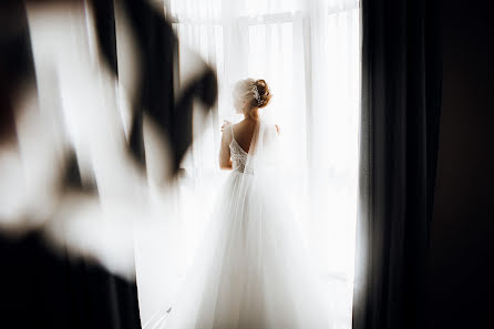 Wedding photographer Olga Cekhovaya (ponfi). Photo of 9 April 2022