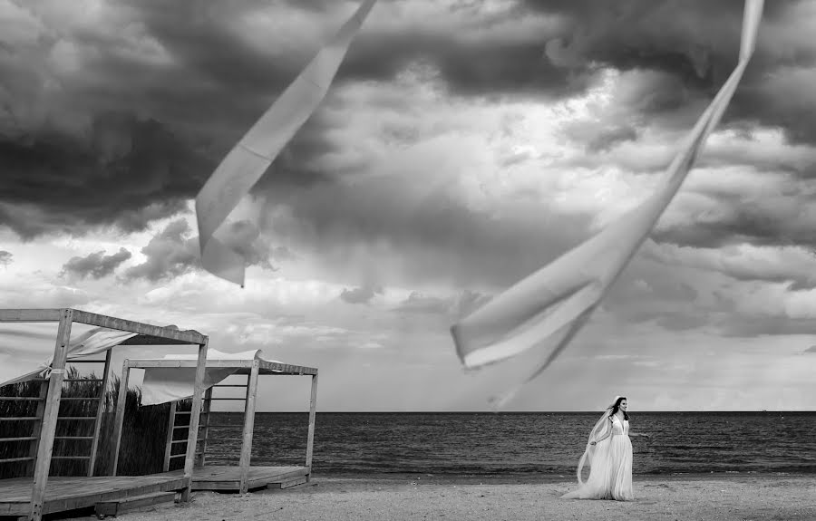 Fotógrafo de casamento Marian Sterea (mariansterea). Foto de 19 de janeiro 2018