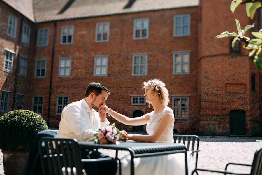 Wedding photographer Yurii Bulanov (yuriibulanov). Photo of 25 May 2021