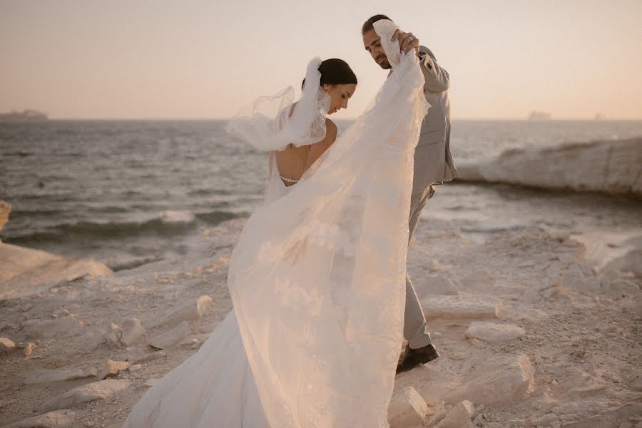 Fotógrafo de casamento Karina Leonenko (karinaleonenko). Foto de 12 de novembro 2021