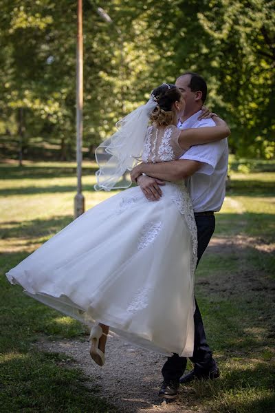 Wedding photographer Imre Kovács (imre). Photo of 24 August 2019