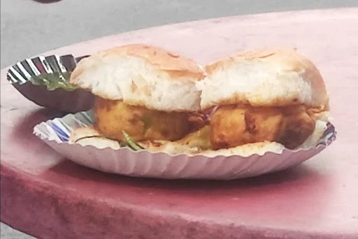 Amul Butter Masala Vada Pav