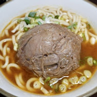 五燈獎豬腳魯肉飯