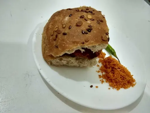 Mix Veg Vada Pav