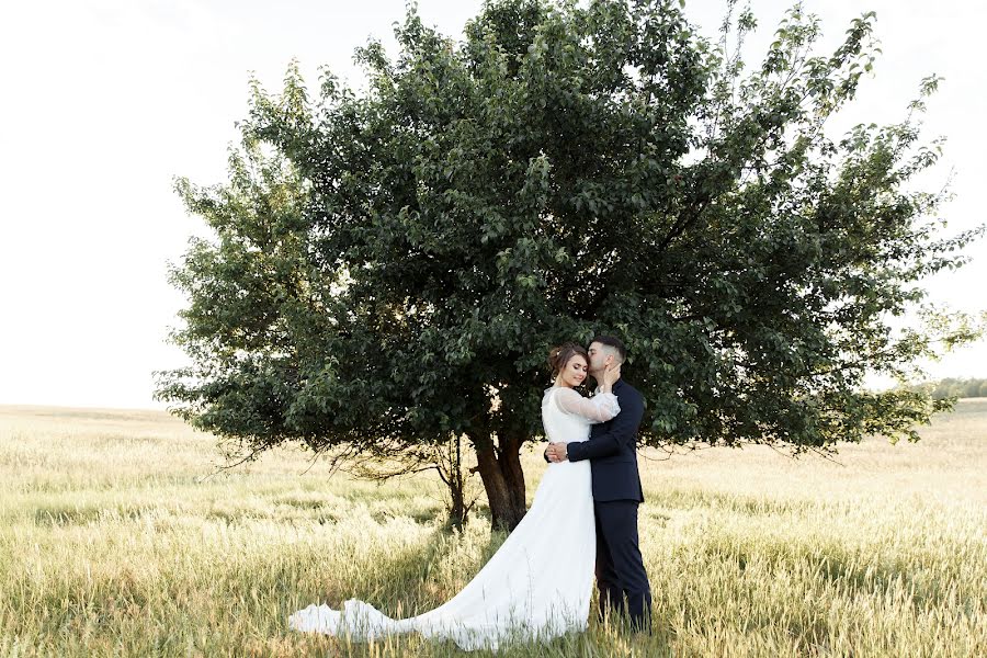 Fotógrafo de casamento Maksim Didyk (mdidyk). Foto de 18 de agosto 2021