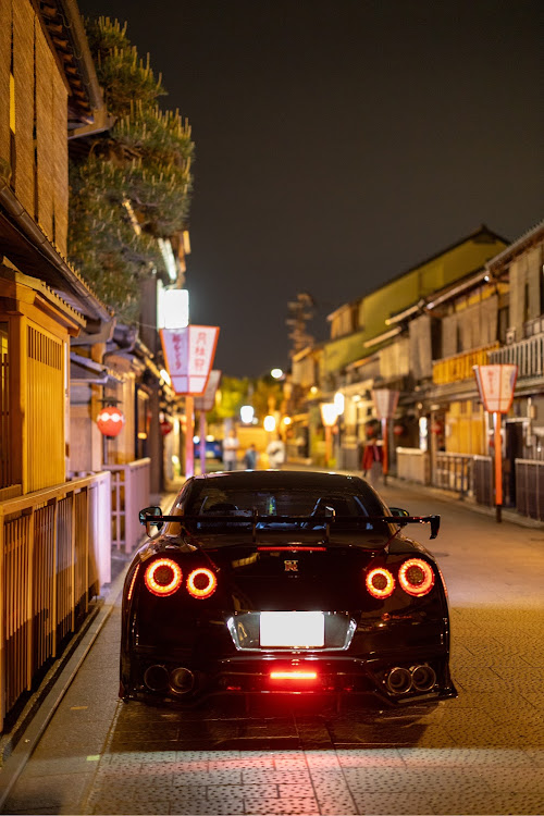 NISSAN GT-RのGWの思い出・team kuhl's・石畳映えに関するカスタム事例の投稿画像9枚目