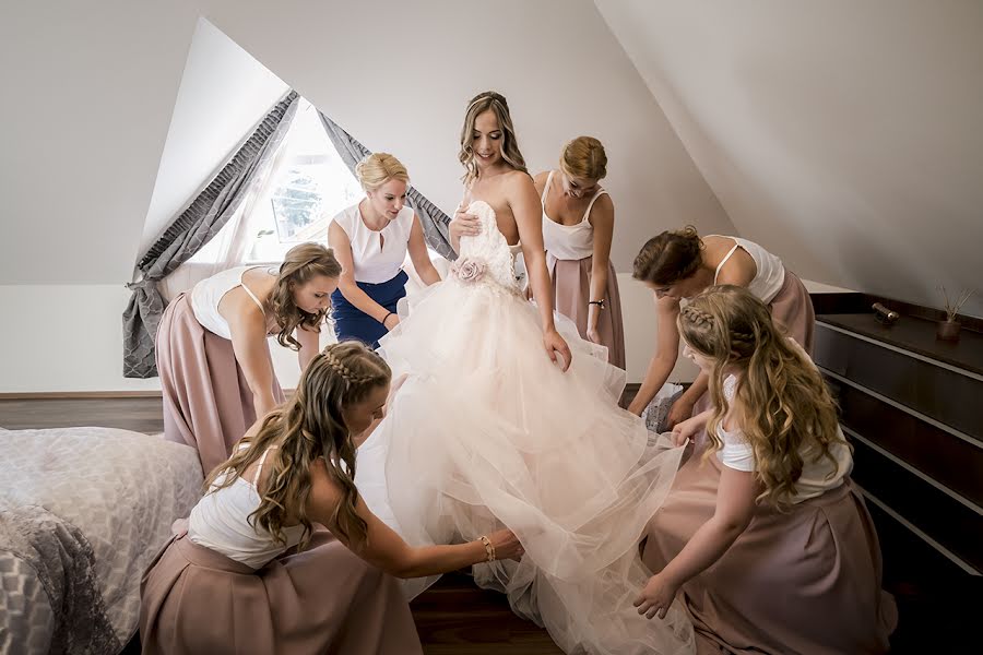 Wedding photographer Aurél Iványi (aurelivanyi). Photo of 8 October 2018