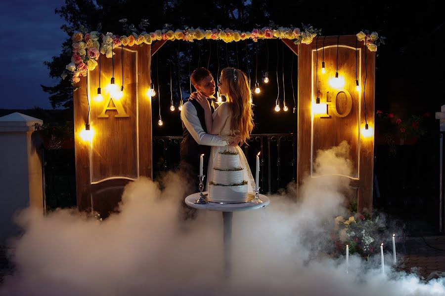 Fotógrafo de casamento Roman Sinyakov (resinyakov). Foto de 17 de julho 2017