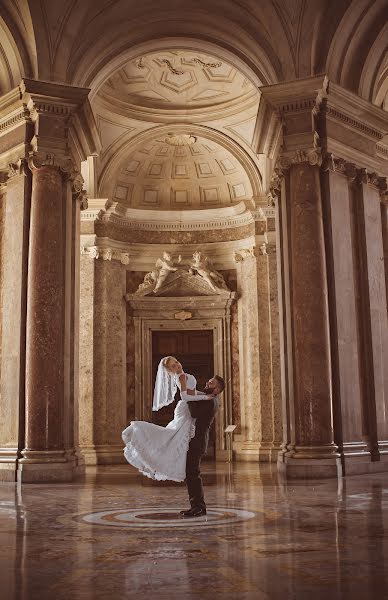 Fotografo di matrimoni Alina Shost (alinashost). Foto del 31 marzo 2016