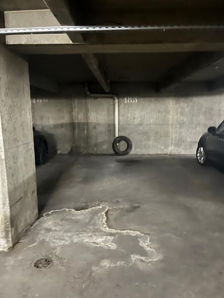 Location  parking  13 m² à Paris 11ème (75011), 100 €