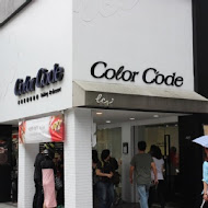 Color C'ode 甜點店